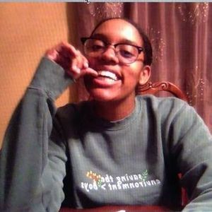 Meet your Posher, Jasmine